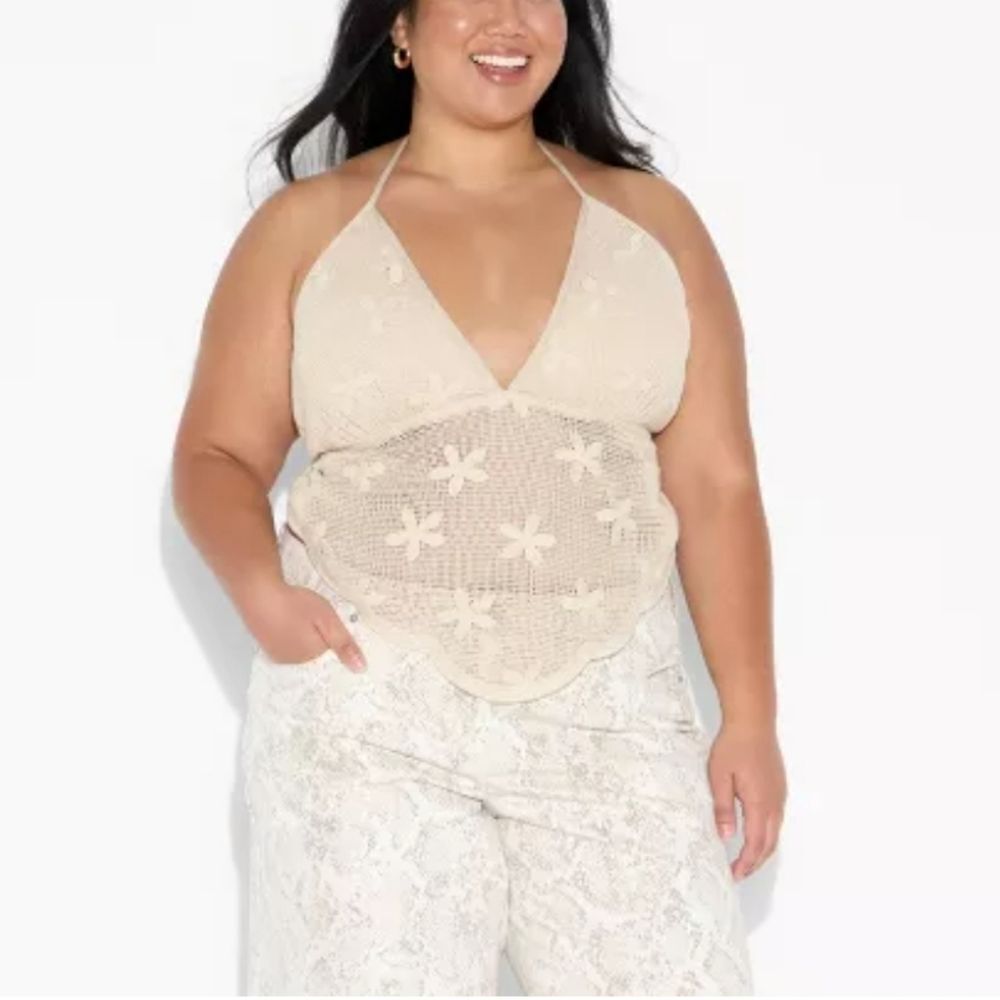 🆕️🎽Wild Fable Halter Top - Picture 2 of 3